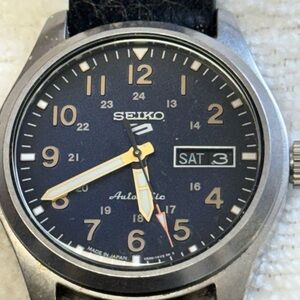 Seiko Black and Gold Automatic Watch